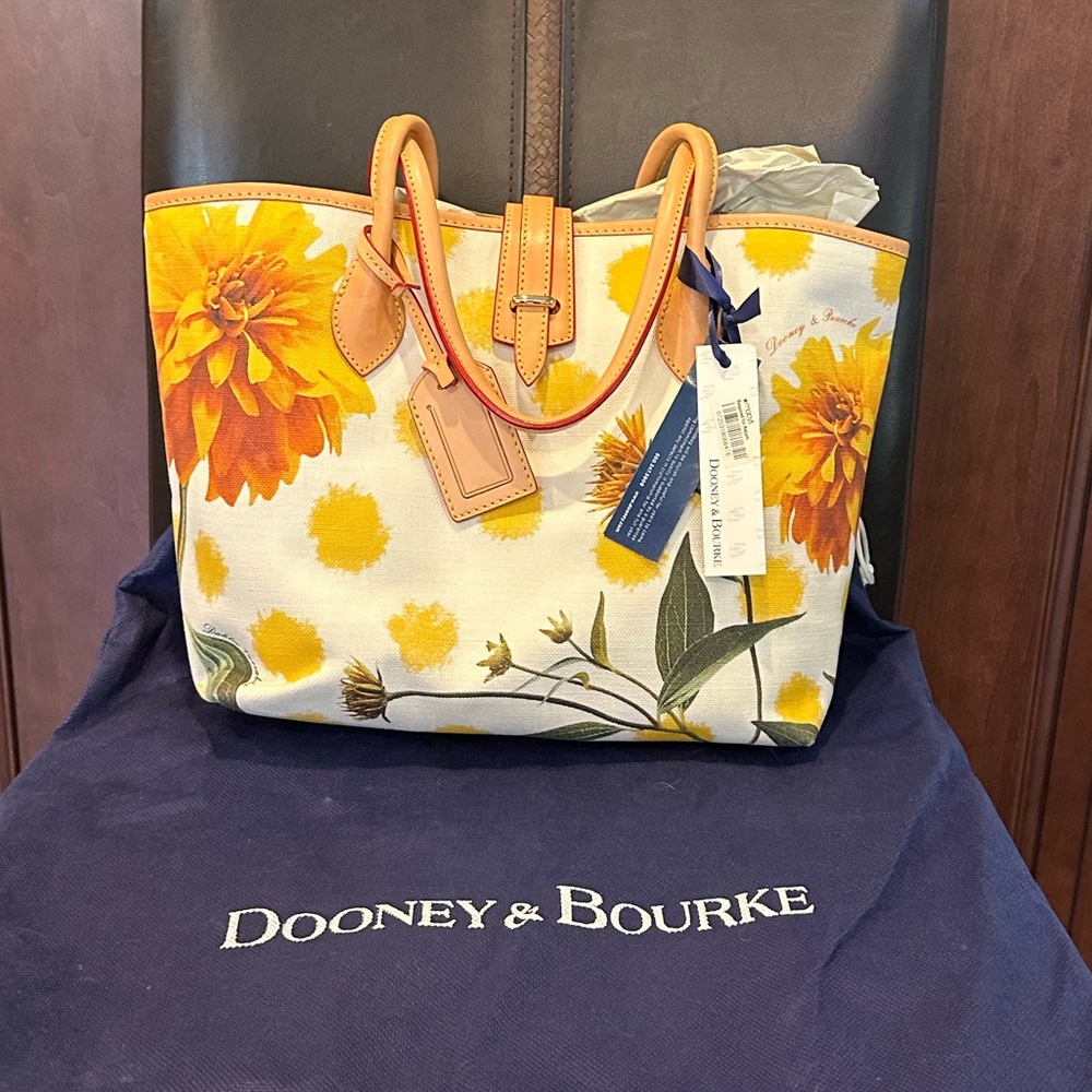 New with tags Dooney & Bourke Cindy Tote yellow floral print
